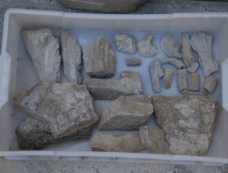 Trieste scavi archeologici e restauro monumento via dei capitelli11